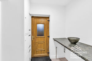 Photo 27- click for photo gallery